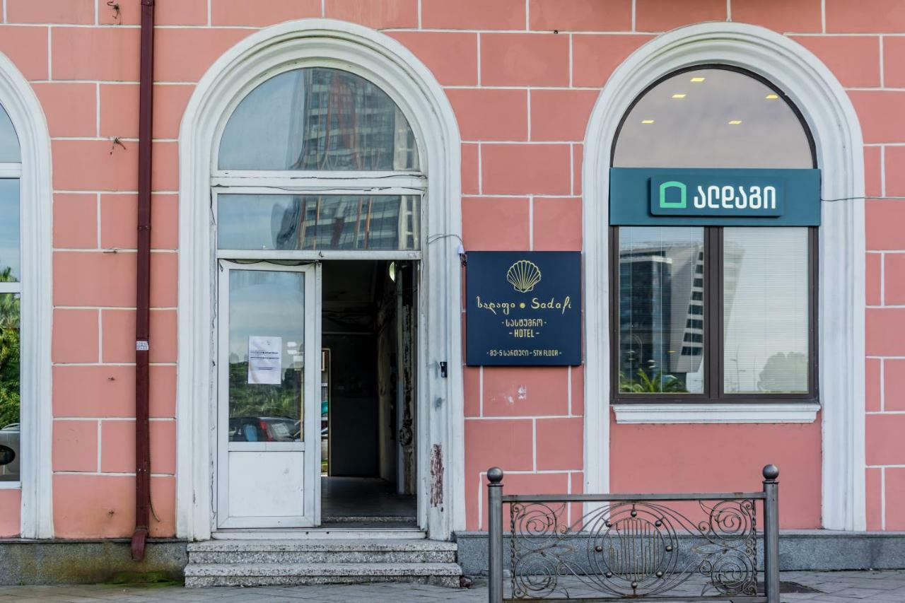 Sadafi Hotel • Სასტუმრო Სადაფი Батуми Екстериор снимка