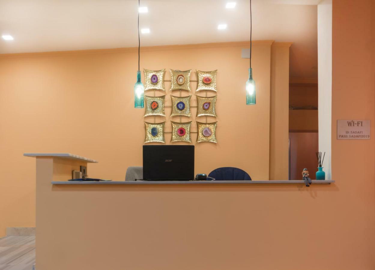 Sadafi Hotel • Სასტუმრო Სადაფი Батуми Екстериор снимка